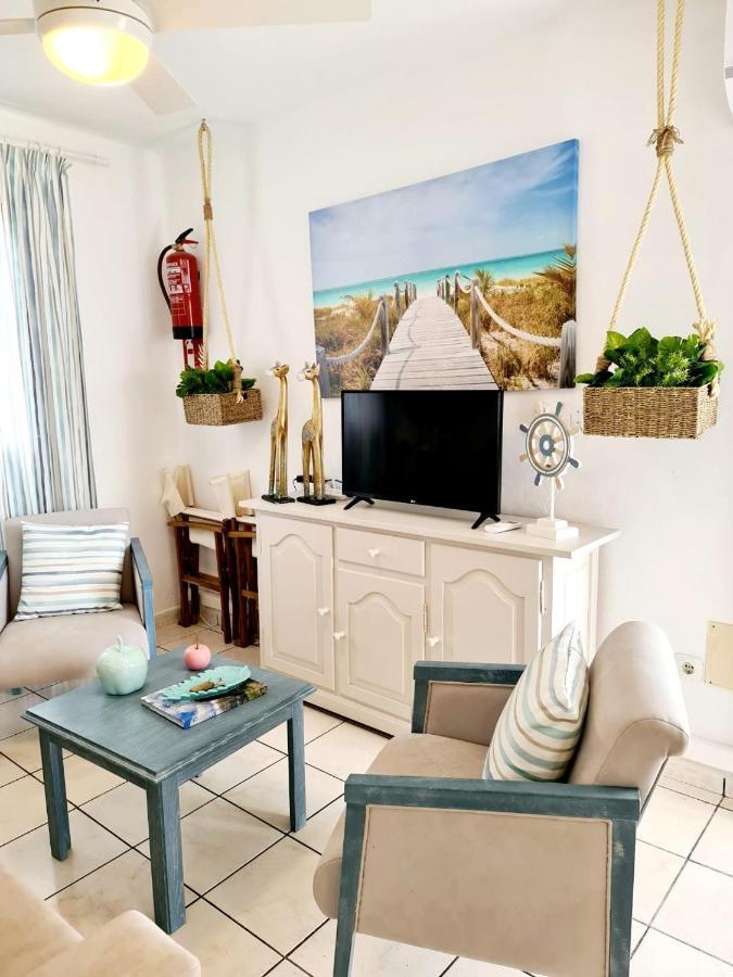 Apartamentos Delfines Cala Blanca  Exterior foto