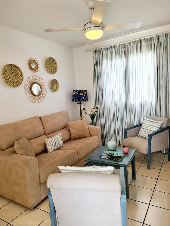 Apartamentos Delfines Cala Blanca  Exterior foto