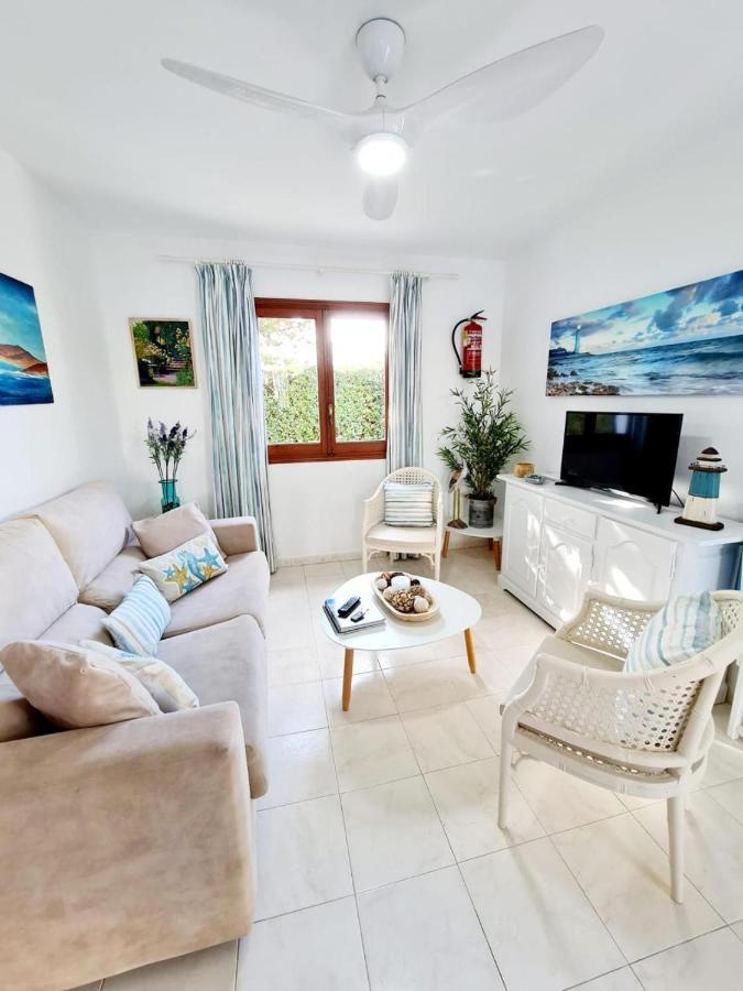 Apartamentos Delfines Cala Blanca  Exterior foto