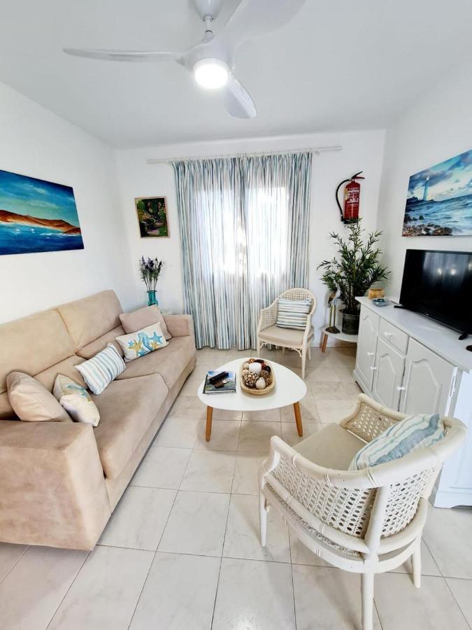 Apartamentos Delfines Cala Blanca  Exterior foto