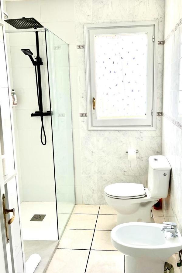 Apartamentos Delfines Cala Blanca  Exterior foto