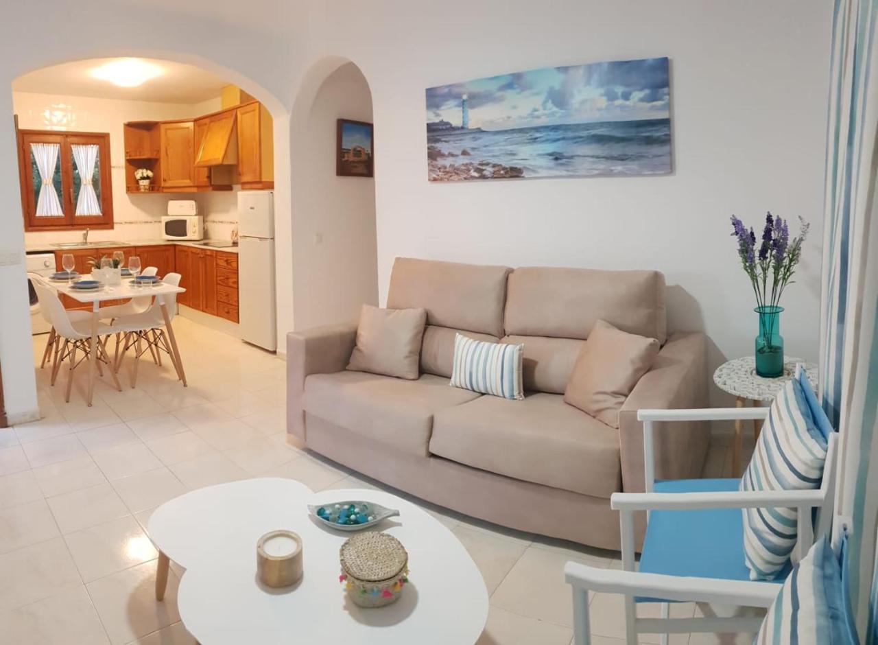 Apartamentos Delfines Cala Blanca  Exterior foto
