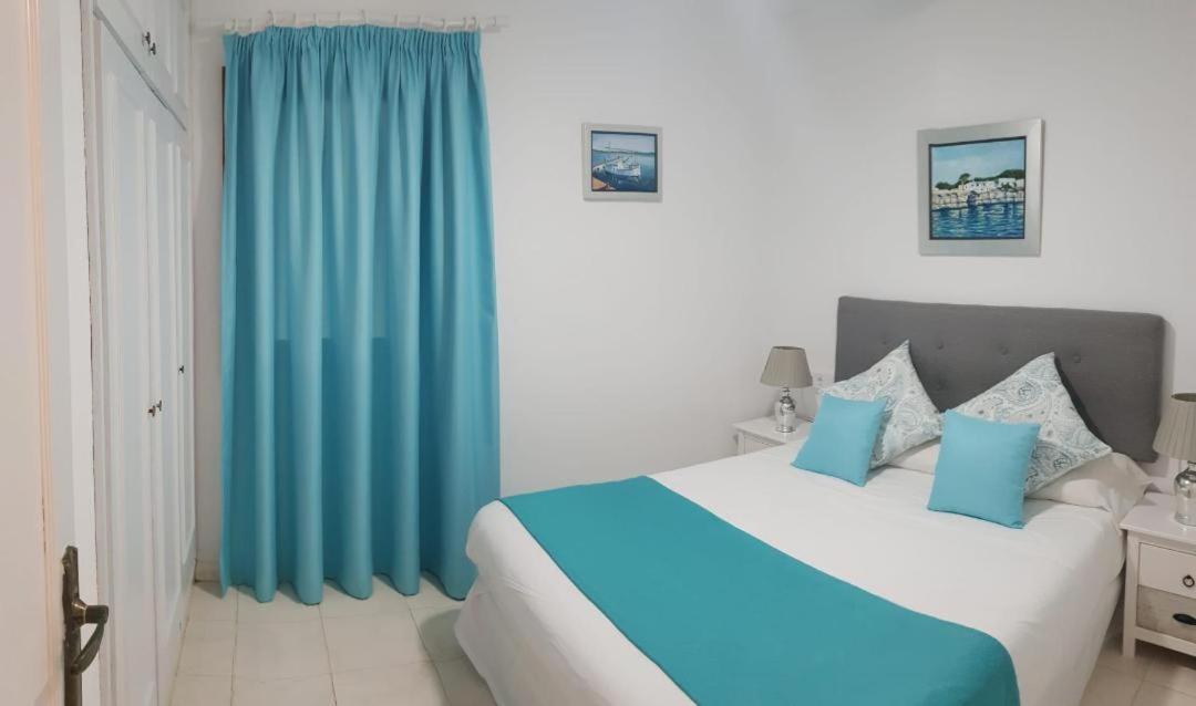Apartamentos Delfines Cala Blanca  Exterior foto
